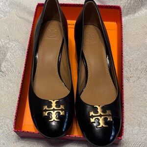 Tory Burch Black Everly 50 MM pumps